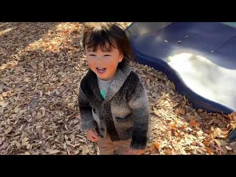 Tom went to the park with his mom and grandma and couldn't stop laughing🤣