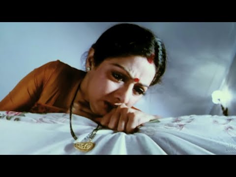 Pati Ko Chodkar Yaar Ke Pass Gayi Use Mangalsurtra Ki Keemat Ka Kya Pata - Sridevi Suhaagan Scene 7