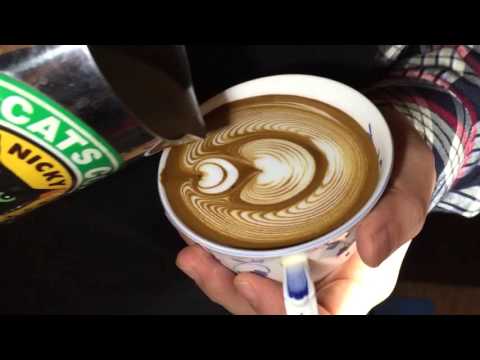 Latte art wingtulip