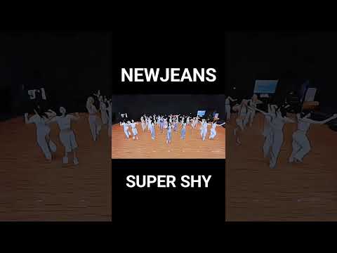 Newjeans - Super Shy dance #hanni #haerin #minji #danielle #hyein #shorts #hybe