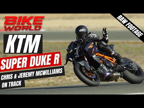 KTM 1390 Super Duke R Raw Footage On Track | Chris Chases Jeremy McWilliams Around Almería.