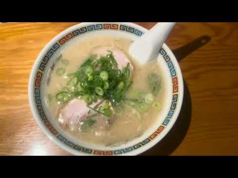 【今日の昼飯】 神保町 博多ももちゃんの「博多ラーメン」 850円