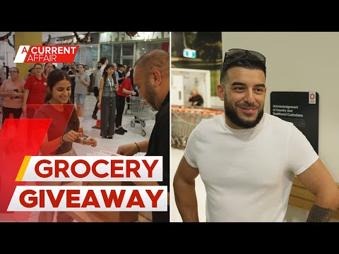 Billionaire takes to Sydney streets for eye-watering grocery giveaway | A Current Affair