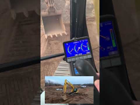 Excavator Training - How to do a Jump Turn | #Shorts