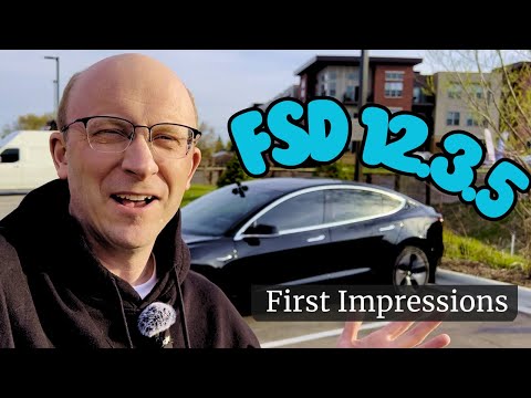 FSD 12.3.5 First Impressions - Incredible Behavior At Crosswalks