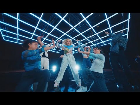 SAMSUNG Freestyle 2 | Dance Performance