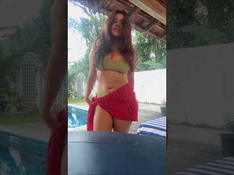 Roshni Walia Hot dance 😍😍 #roshniwalia #roshni #hotlook #sexylook #shortvideo #shorts #youtubeshorts