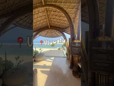 Beach club in uluwatu #shorts #travelvlog #youtubeshorts #travel #bali #balilife