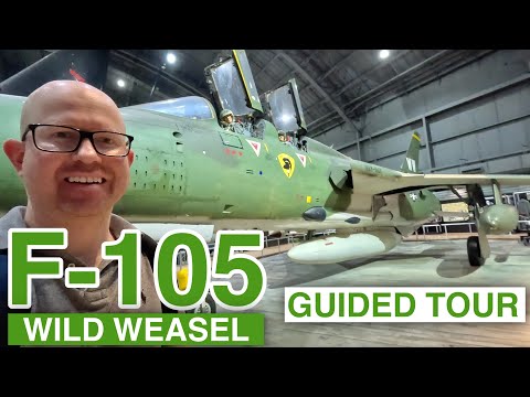 Detailed tour around a Republic F-105 Thunderchief - Century Series Ep. 5