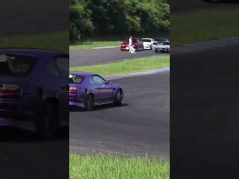 S15シルビアでドリフトするYouTuber