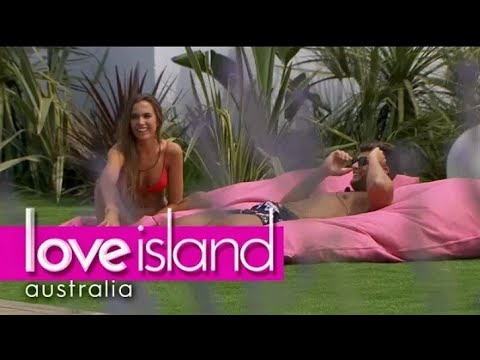 Millie and Teddy are the pun king and queen | Love Island Australia (2018) HD