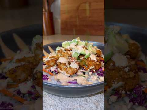 Baja Shrimp Bowl 🤤 Recipe in Description ⬇️⬇️⬇️ #easyrecipes