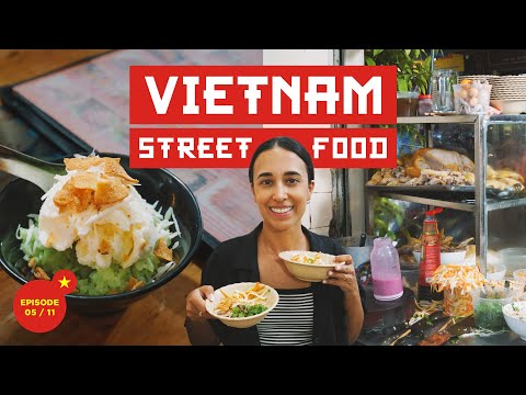 Hanoi Street Food Vlog (its crazy) 😳 | Vietnam Vlog 5 of 11