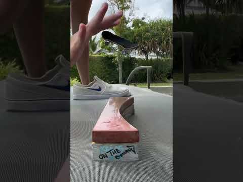 Highest Broken Ankle 😮 #fingerboard #techdeck #funnyshorts