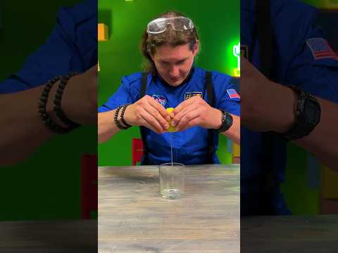 Lemon Juice Hack: Squeeze Like a Pro! 🍋💧#HackOrHype #reels