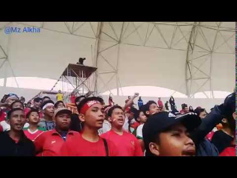 Yel-Yel Chant Supporter TimNas Indonesia di Stadion Wibawa Mukti-Cikarang,10/10/2018