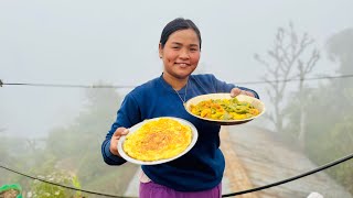 Capsicum gravy and egg fry..Aaj malai microphone le dhoka diyo😤#siruthapamagar#villagelife#vlog￼￼￼