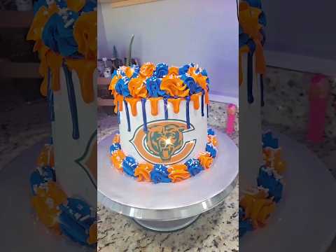 Chicago bears cake #cake #pastel #chicagobears  #chicagocake #baker #tutorial #freetutorial #recipe