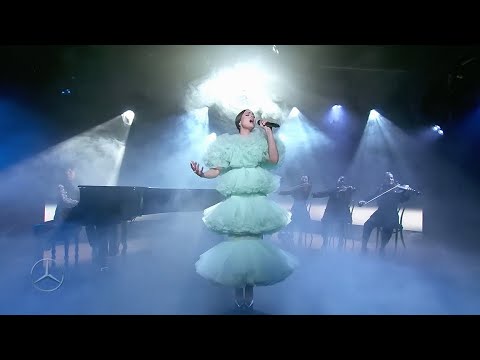 Jimmy Kimmel Live - Sofia Carson and Diane Warren – 'Applause' (from Tell It Like a Woman)