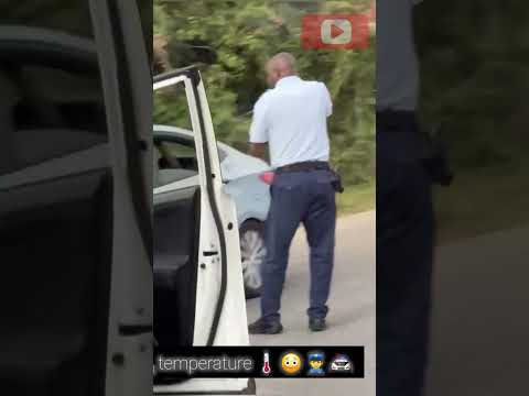 How cops end a car chase on the island of Sint.Maarten #sintmaarten #latestnewsupdate 👮‍♂️ 🚔