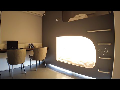 Stylish private room capsule hotel in Tokyo