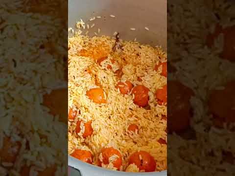 Chawal ki kuch hatke recipe #trendingshorts #naatunaatu #recipes  #ricerecipe #rajasthani #gattasbji