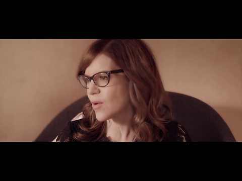 Lisa Loeb   "All The Pretty Little Horses"