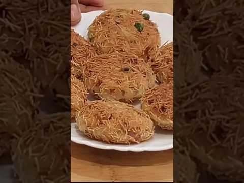 आलू और ब्रेड से बनाये ये मजेदार कटलेट नाश्ता |Aloo Bread Snacks Recipe #shorts