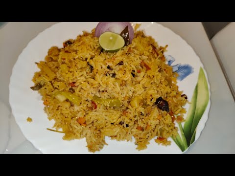 vegetable Rice in pressure cooker #food #telugu #cooking #healthyrecipe #biryani #vegbiryanirecipe