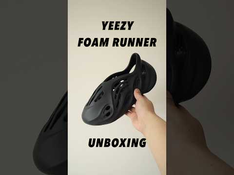 Yeezy Foam Runner Unboxing - Great Summer Staple!