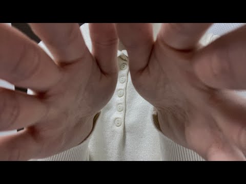 [ASMR] 顔に触れるようなハンドムーブメント ＆ ｢トゥクトゥク｣と囁く声    [Hand Movements/音フェチ]