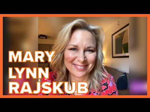 Actress Mary Lynn Rajskub  is "Fame-ish"