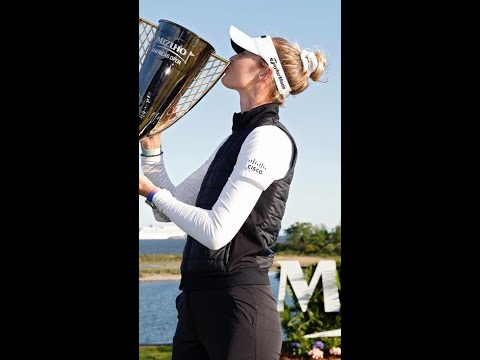 Nelly Korda through the bag