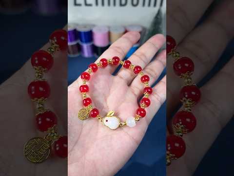 DIY Red Jewelry Bracelet. #diy #crystal #bracelet