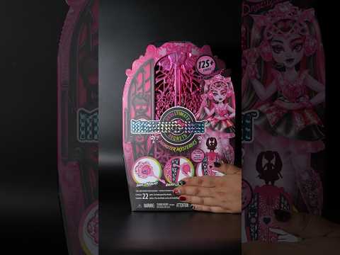 What is Monster High Skulltimate Draculaura’s secret? #shorts #toysvideo #monsterhigh