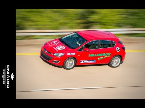 Vauxhall Astra speed endurance challenge