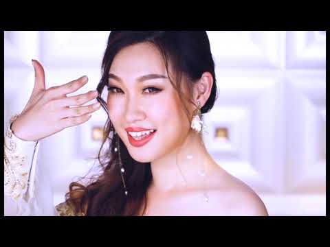 情歌里的你 ~ 黄嘉雯 MV