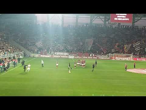 Rapid - CFR Cluj, anthem