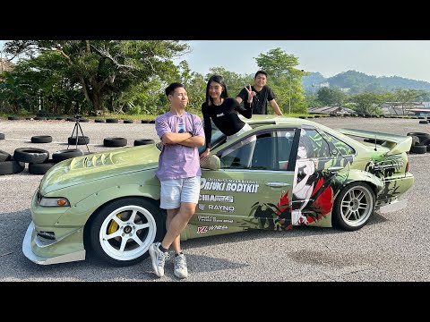 Drifting in Nissan Cefiro