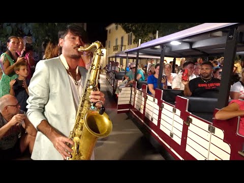 "L'ITALIANO" ciao Toto Cutugno... Night Street Performance | Saxophone Cover Daniele Vitale