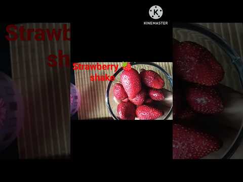 Strawberry 🍓 Milkshake at home 🏡# स्ट्रॉबेरी शेक# Fruit # Shortvideo # Homestyle cooking