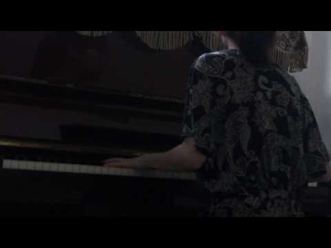 Marriage D'Amour & River Flows In You (Piano)