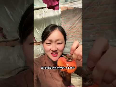 婆婆为庆祝今年农忙结束，炖一大锅肉请全家吃，俩孩子吃的真馋人！#生活的烟火气息 #哪里都没有家里的饭菜香 #记录真实生活 #你们也有这样的婆婆吗