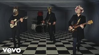 Franz Ferdinand - Love Illumination (Official Video)