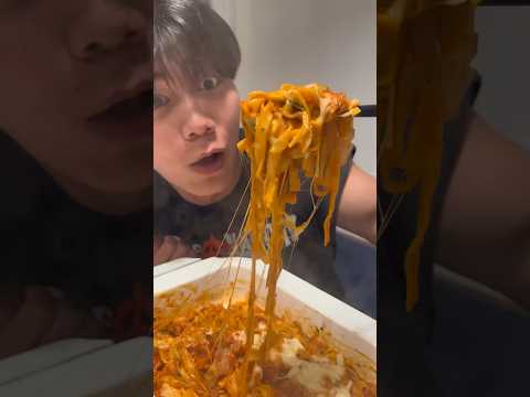 もちもち韓国平麺のテングルキムチロゼパスタが美味すぎた動画