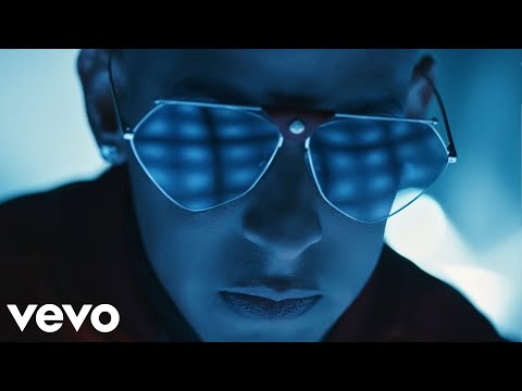 Daddy Yankee x Myke Towers - Pasatiempo (Video Oficial)