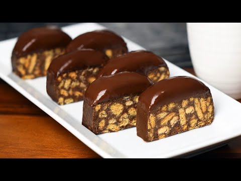 Only chocolate, cookies and milk. Delicious no-bake dessert.