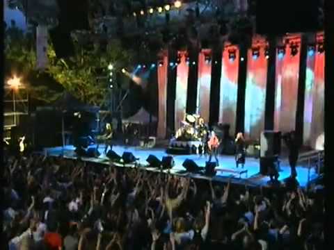 Go-Go's Intro and Head Over Heels - Live In Central Park - May 15, 2001 .mp4