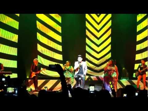 Outlaws of Love (live) Singapore 2013