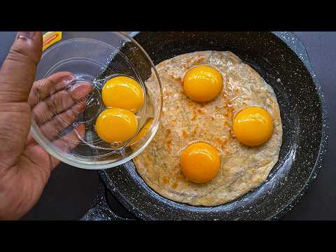 Cover the Eggs with Tortilla! Delicious Recipe in 5 minutes! Breakfast Idea with Eggs.